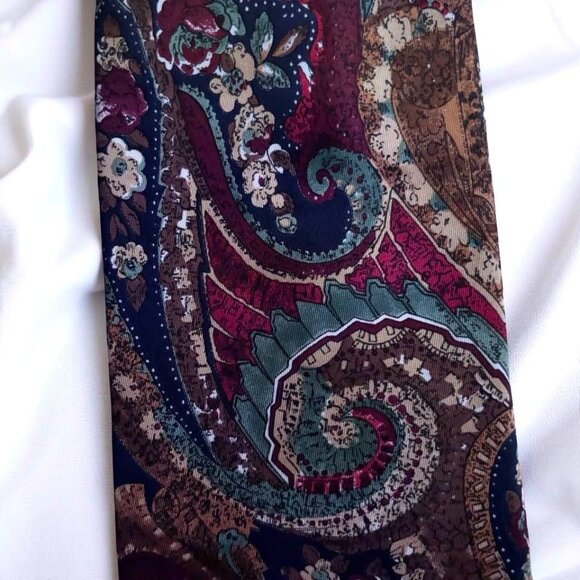Vintage Italian Silk Paisley Tie Italy With Rich Purple Teal & Brown Tones - Picture 5 of 7